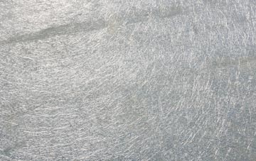 Throckenholt laminate fibreglass or shingles?